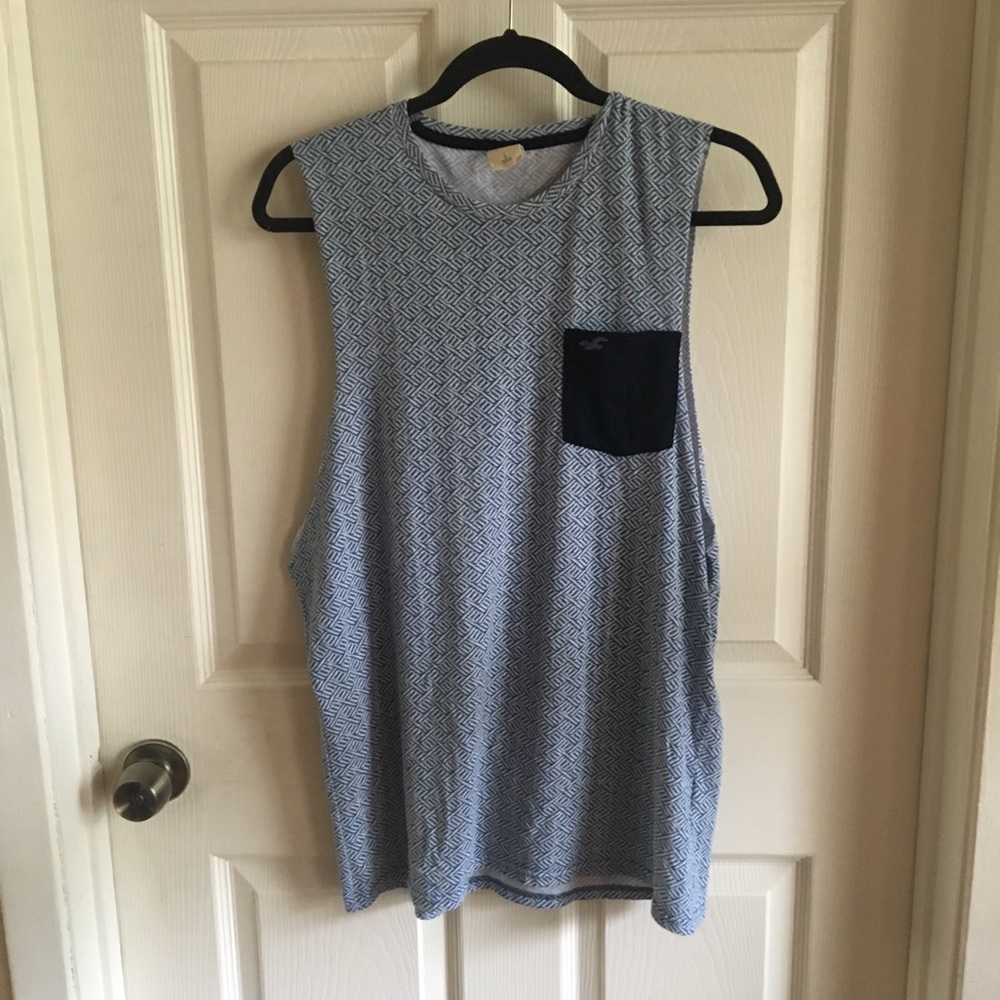 Hollister sleeveless shirt with frocket